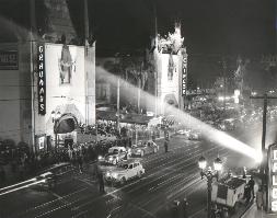 Grauman's Chinese Theatre 1944